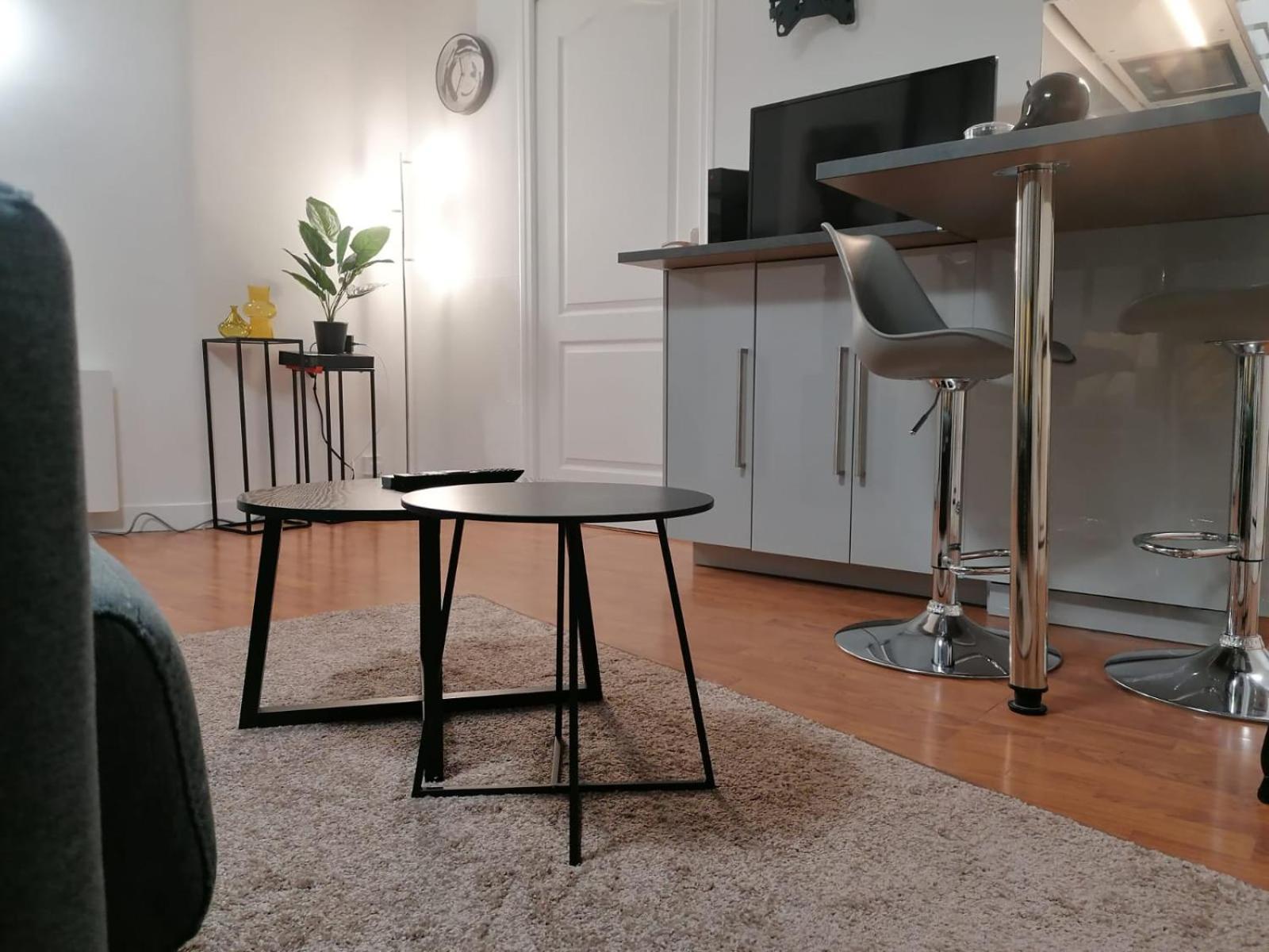 Modern Proche De Disneyland Et Paris Appartement *